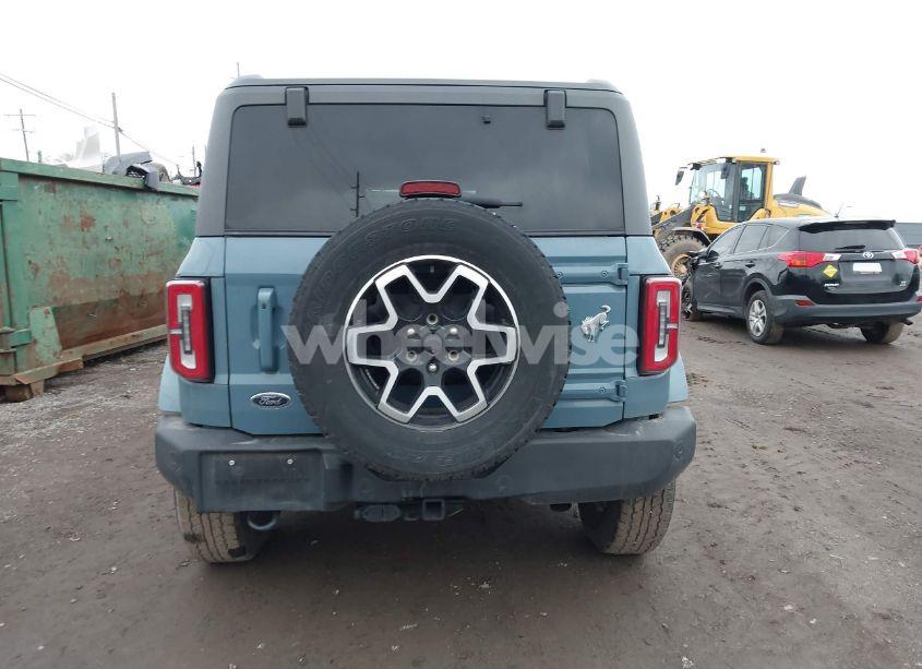 Photo 16 of 2021 Ford Bronco OUTER BANKS (VIN 1FMDE5BH4MLA71298)