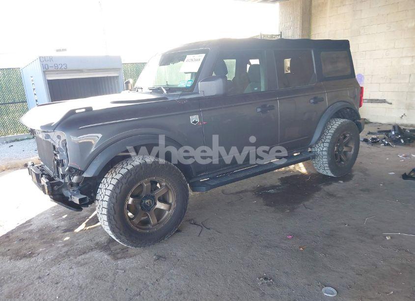 Photo 2 of 2021 Ford Bronco BIG BEND (VIN 1FMDE5BH6MLA87468)