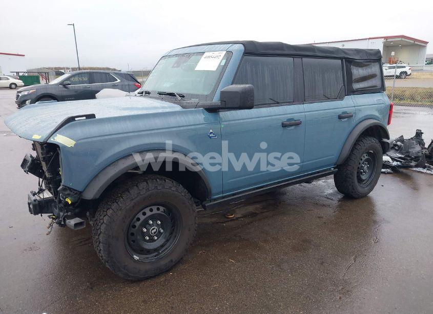 Photo 2 of 2022 Ford Bronco BLACK DIAMOND (VIN 1FMDE5BH6NLA84541)