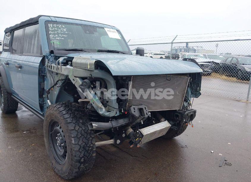 Photo 6 of 2022 Ford Bronco BLACK DIAMOND (VIN 1FMDE5BH6NLA84541)