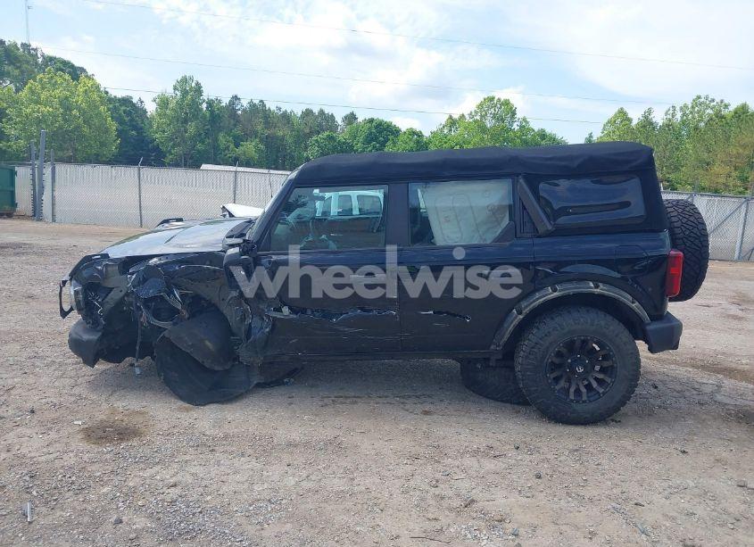 Photo 15 of 2022 Ford Bronco (VIN 1FMDE5BH6NLA86581)