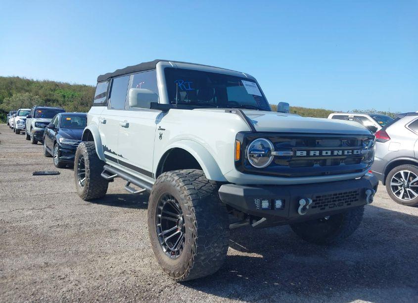 2022 Ford Bronco BIG BEND (VIN 1FMDE5BH6NLB14721) main photo