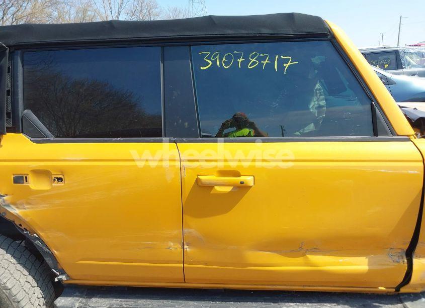 Photo 14 of 2021 Ford Bronco OUTER BANKS (VIN 1FMDE5BH7MLA95966)