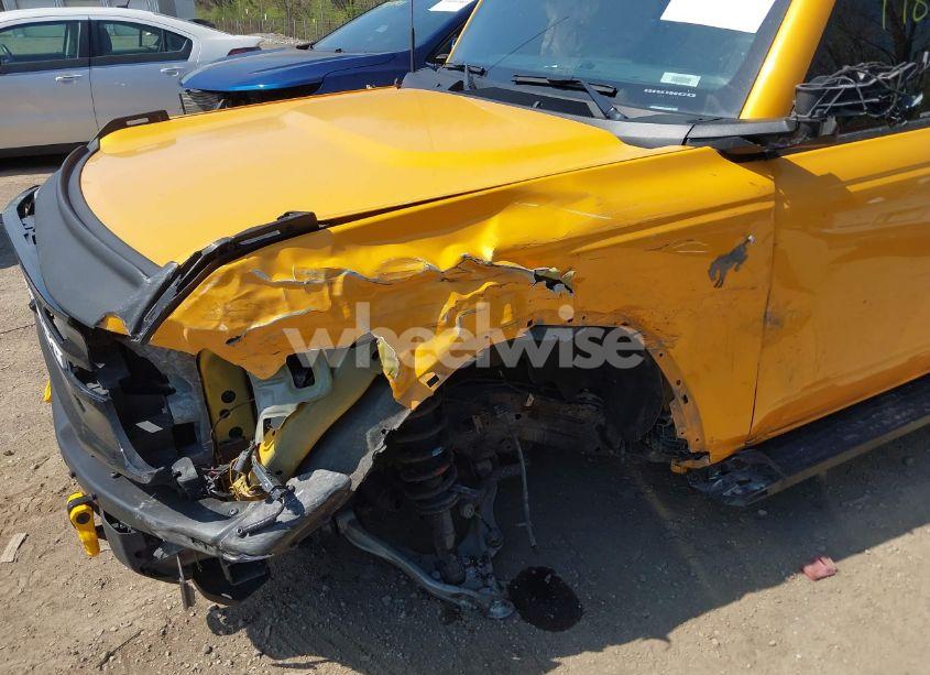 Photo 21 of 2021 Ford Bronco OUTER BANKS (VIN 1FMDE5BH7MLA95966)