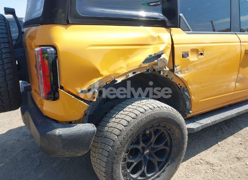 Photo 22 of 2021 Ford Bronco OUTER BANKS (VIN 1FMDE5BH7MLA95966)