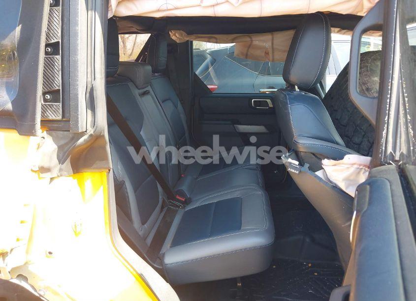 Photo 8 of 2021 Ford Bronco OUTER BANKS (VIN 1FMDE5BH7MLA95966)