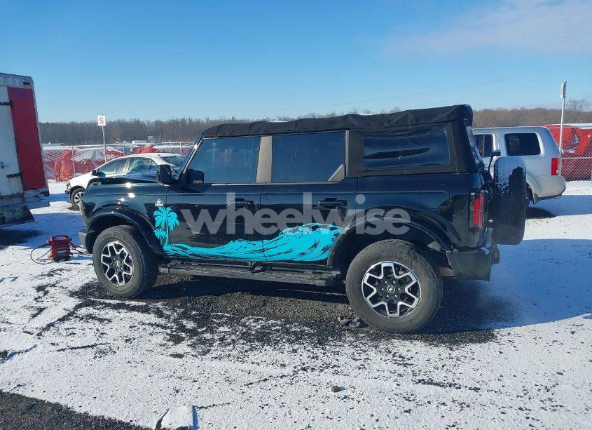 Photo 14 of 2021 Ford Bronco OUTER BANKS (VIN 1FMDE5BH7MLB07372)