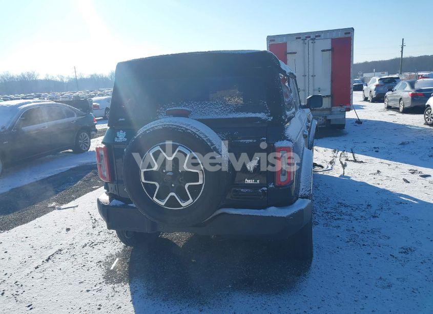 Photo 16 of 2021 Ford Bronco OUTER BANKS (VIN 1FMDE5BH7MLB07372)