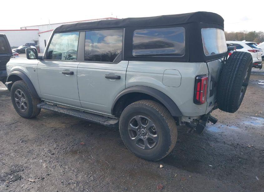 Photo 3 of 2022 Ford Bronco BIG BEND (VIN 1FMDE5BH7NLB70960)