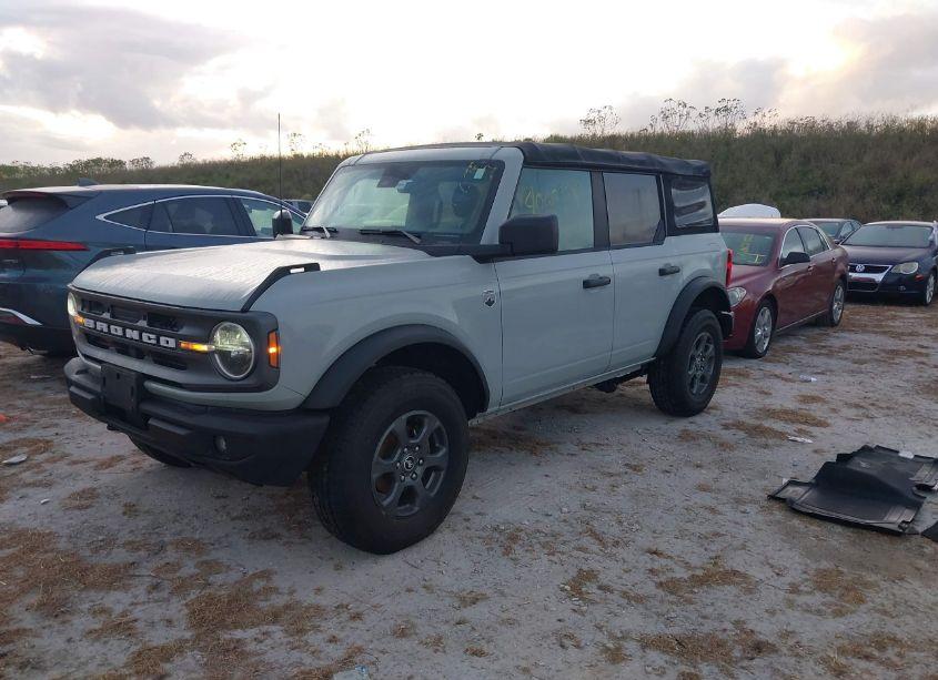 Photo 2 of 2021 Ford Bronco BIG BEND (VIN 1FMDE5BH8MLA84202)