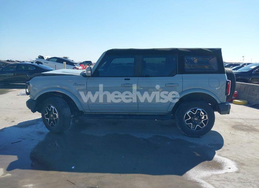 Photo 14 of 2021 Ford Bronco OUTER BANKS (VIN 1FMDE5BHXMLB06040)