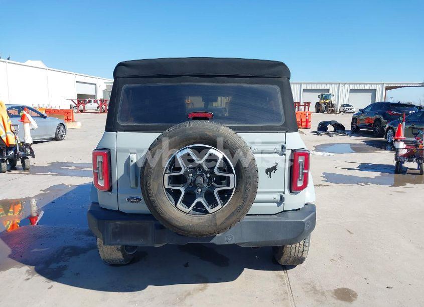 Photo 16 of 2021 Ford Bronco OUTER BANKS (VIN 1FMDE5BHXMLB06040)