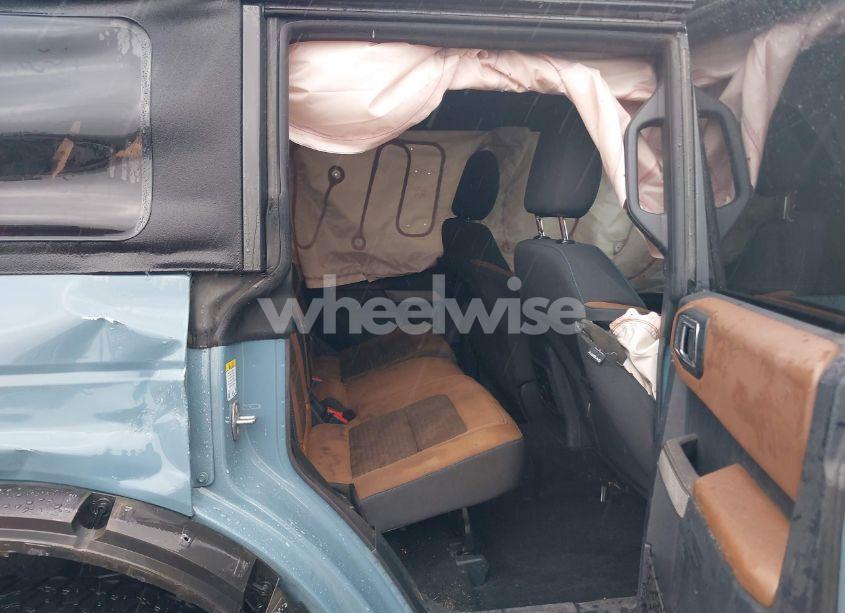 Photo 8 of 2022 Ford Bronco OUTER BANKS (VIN 1FMDE5BHXNLA85790)