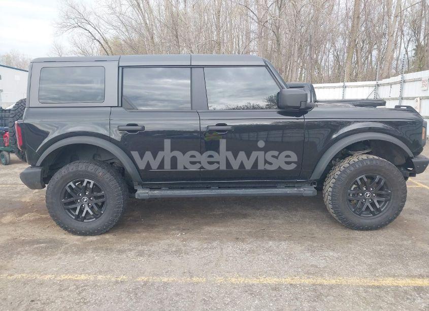 Photo 13 of 2022 Ford Bronco BIG BEND (VIN 1FMDE5BHXNLB17265)