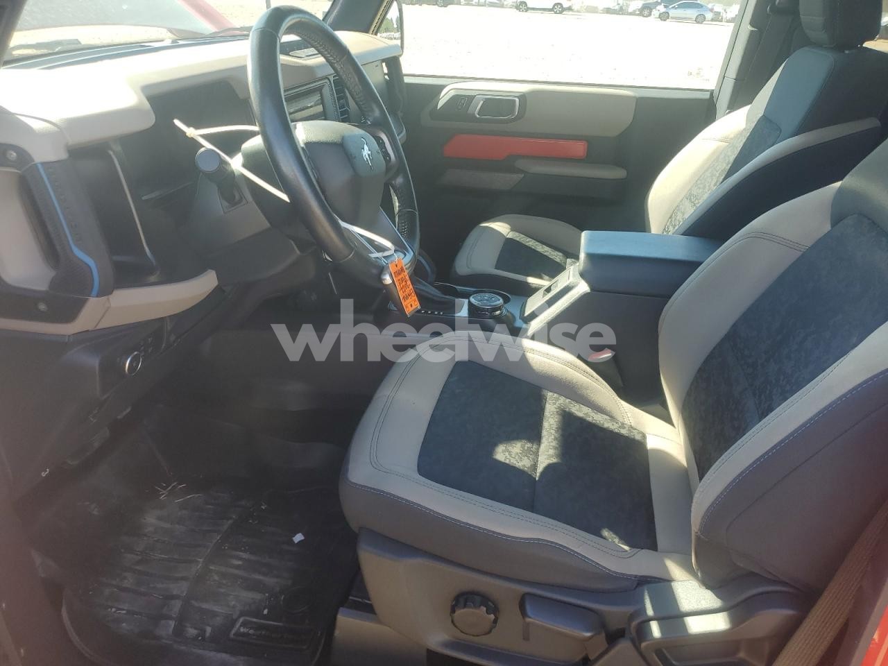 Photo 7 of 2022 FORD BRONCO BASE (VIN 1FMDE5CP0NLA81589)