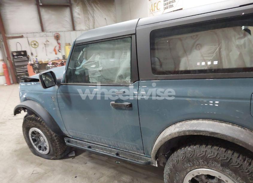 Photo 14 of 2022 Ford Bronco (VIN 1FMDE5CP1NLB85881)