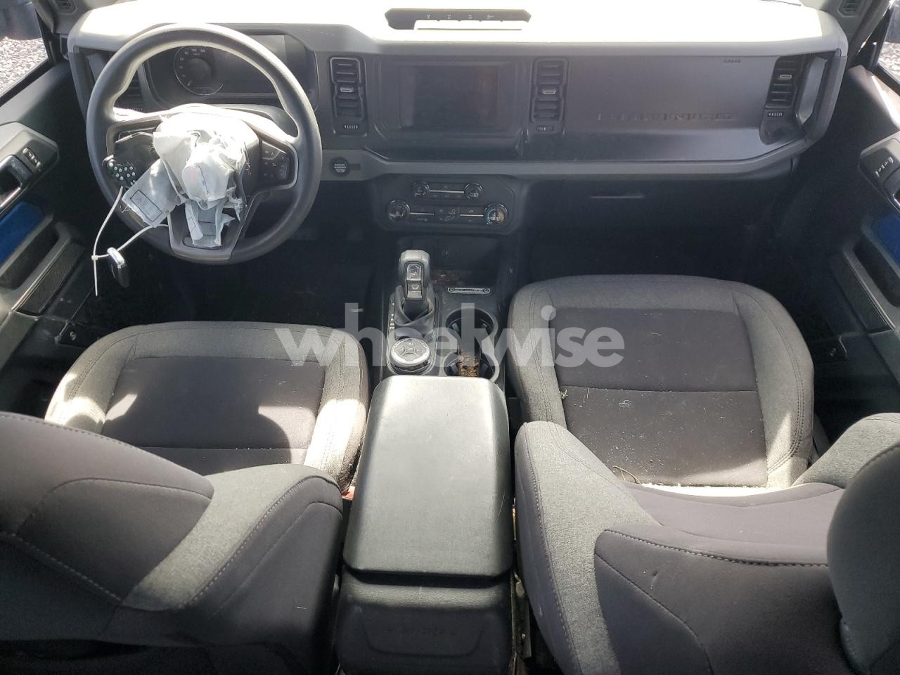 Photo 8 of 2021 FORD BRONCO BASE (VIN 1FMDE5CP3MLB05902)