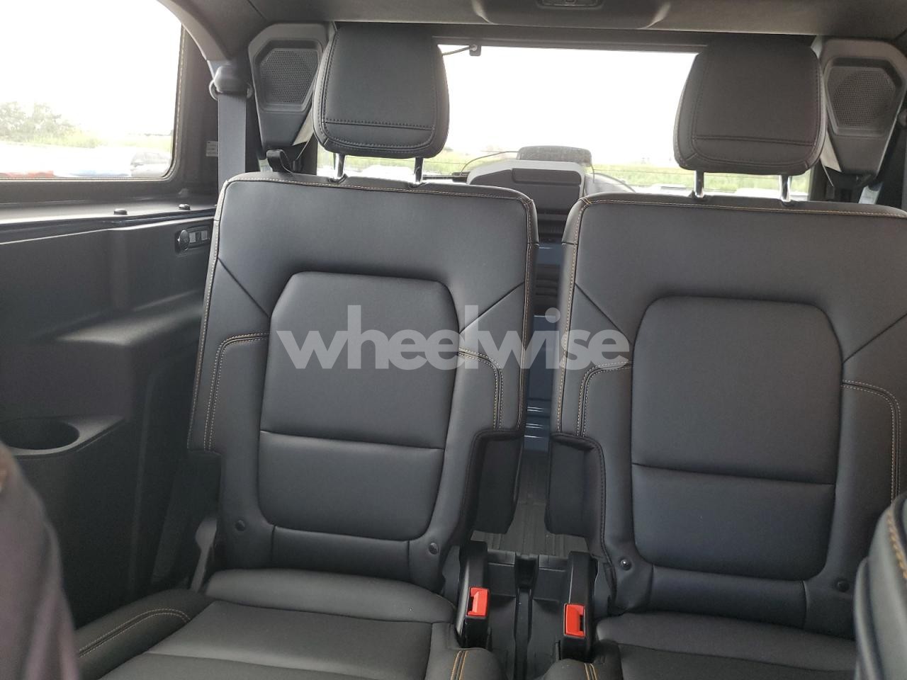 Photo 10 of 2023 FORD BRONCO BASE (VIN 1FMDE5CP7PLB75438)