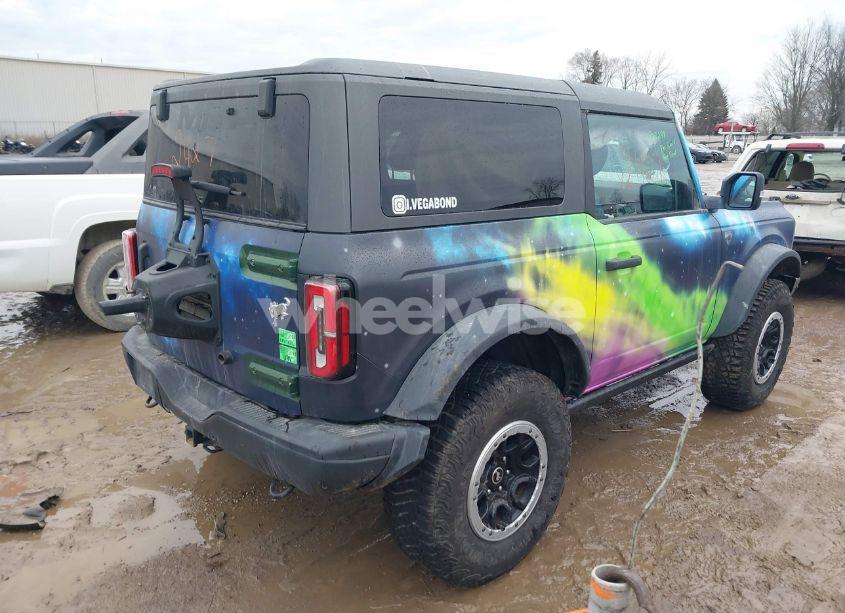 Photo 4 of 2023 Ford Bronco BADLANDS (VIN 1FMDE5CP9PLB65719)