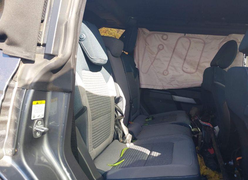 Photo 8 of 2022 Ford Bronco OUTER BANKS (VIN 1FMDE5DH0NLA84029)