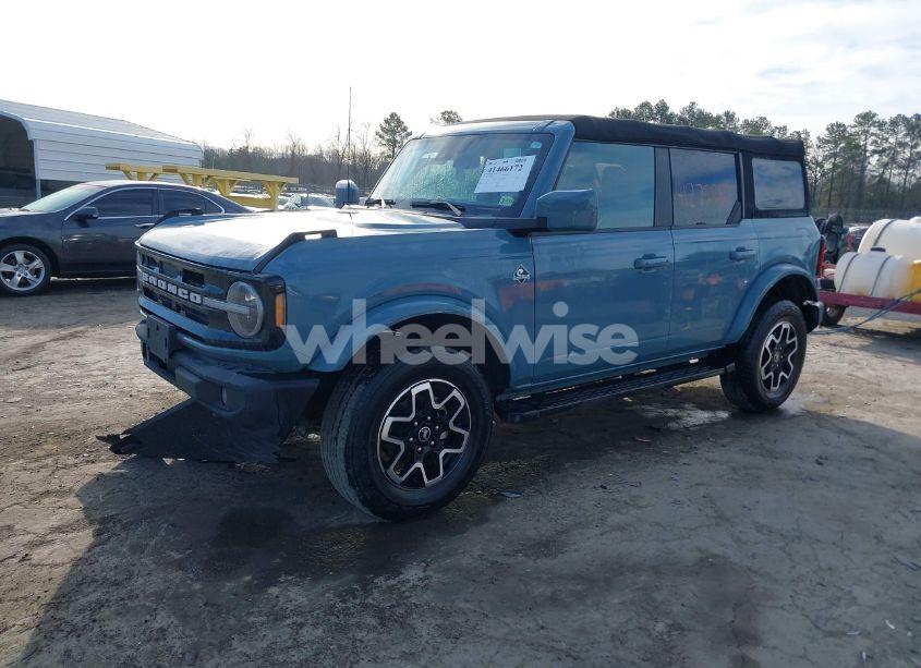 Photo 2 of 2022 Ford Bronco OUTER BANKS (VIN 1FMDE5DH0NLB77892)