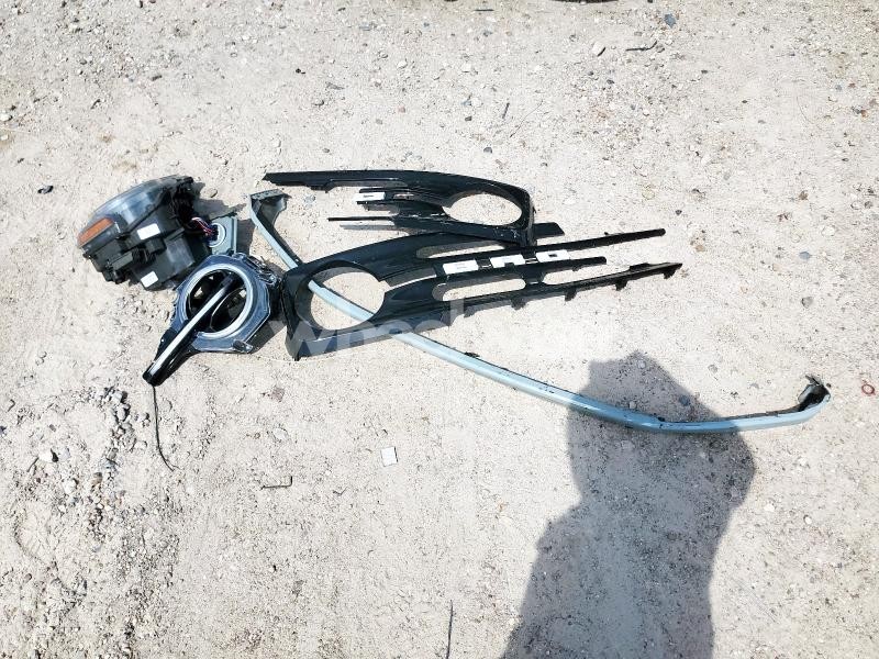 Photo 11 of 2022 FORD BRONCO BASE N/A (VIN 1FMDE5DH4NLB78821)