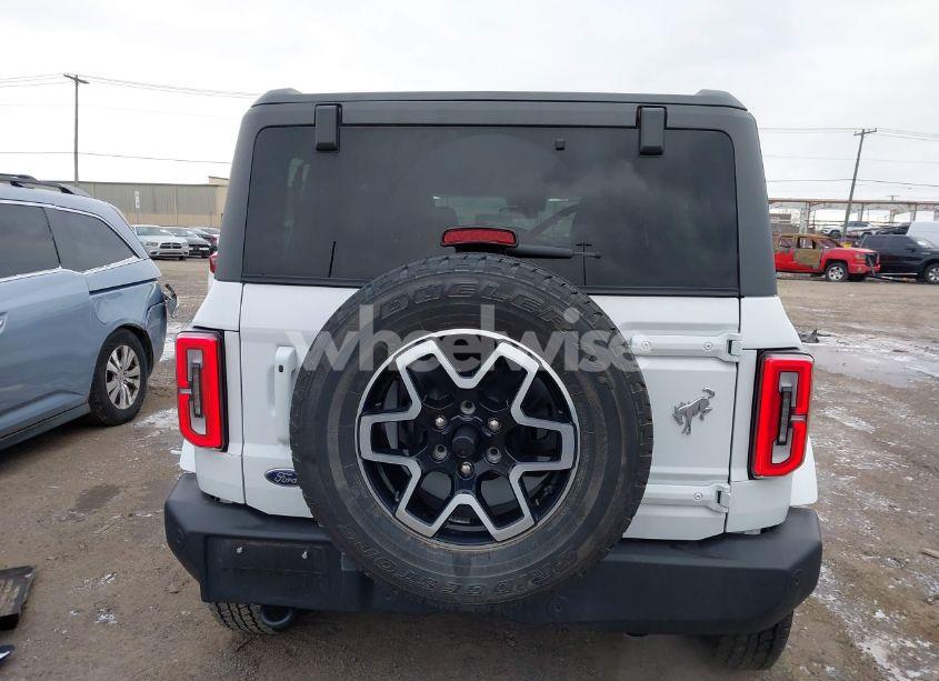 Photo 16 of 2023 Ford Bronco OUTER BANKS (VIN 1FMDE5DH4PLB80894)