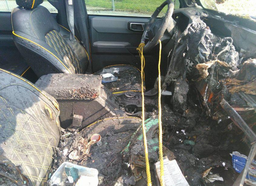 Photo 5 of 2022 Ford Bronco (VIN 1FMDE5DH6NLB59588)