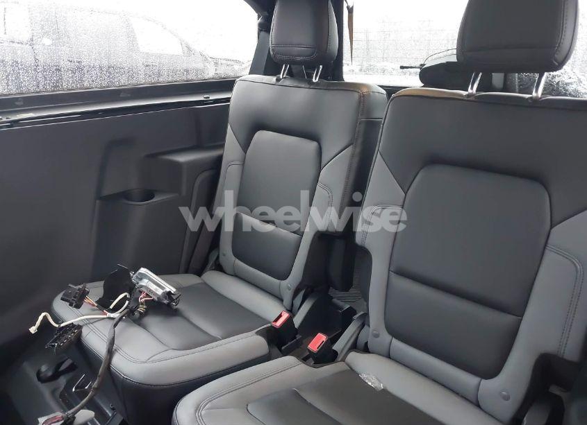 Photo 8 of 2024 Ford Bronco BIG BEND (VIN 1FMDE7AH6RLA64647)