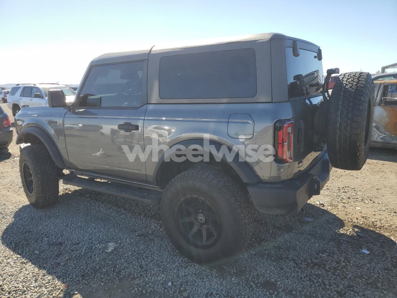 Photo 2 of 2024 FORD BRONCO BIG BEND (VIN 1FMDE7AHXRLA88496)