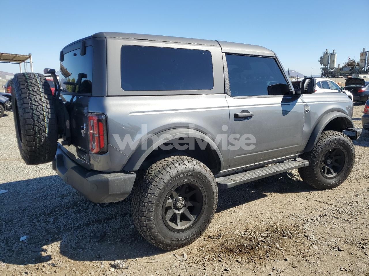 Photo 3 of 2024 FORD BRONCO BIG BEND (VIN 1FMDE7AHXRLA88496)