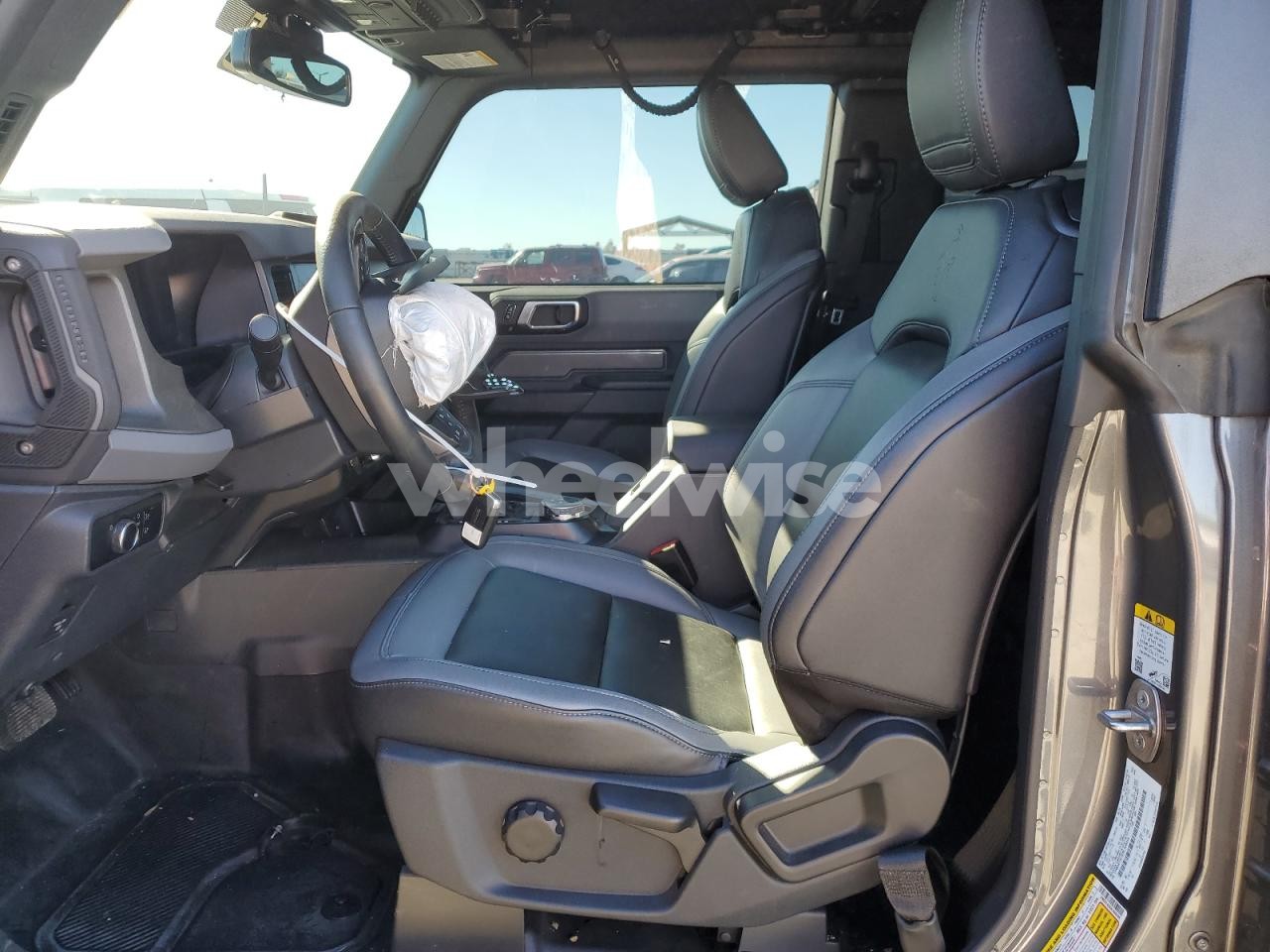 Photo 7 of 2024 FORD BRONCO BIG BEND (VIN 1FMDE7AHXRLA88496)