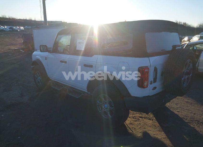 Photo 3 of 2024 Ford Bronco BIG BEND (VIN 1FMDE7BH1RLA35068)