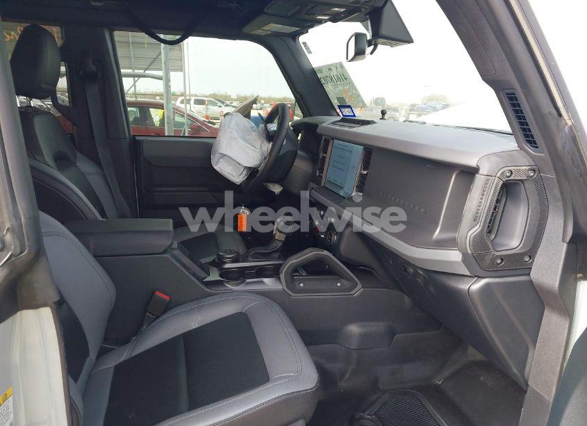 Photo 5 of 2024 Ford Bronco BIG BEND (VIN 1FMDE7BH3RLA33306)