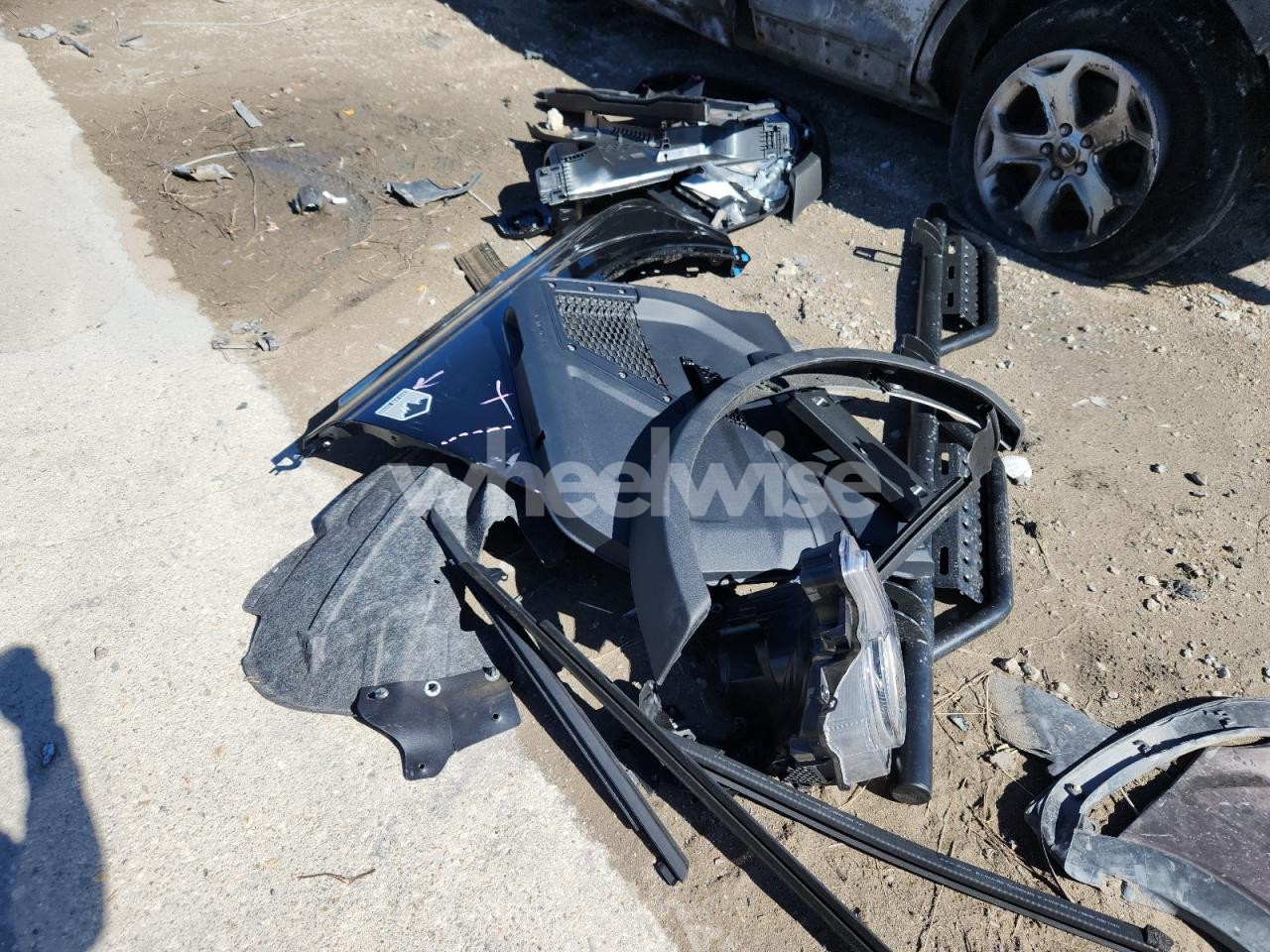 Photo 13 of 2025 FORD BRONCO BIG BEND (VIN 1FMDE7BHXSLA83142)