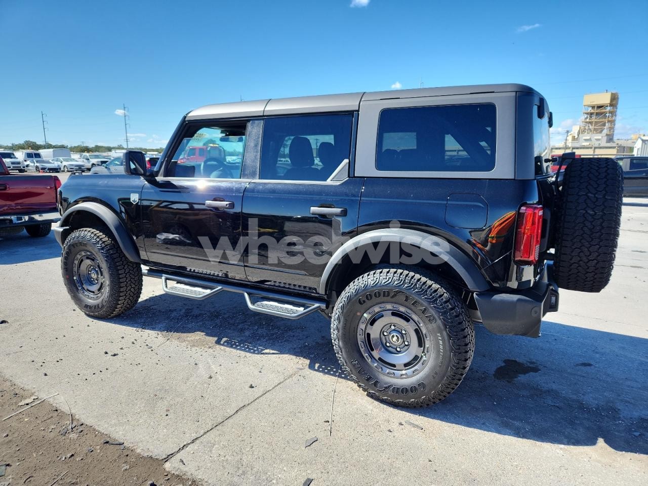 Photo 2 of 2025 FORD BRONCO BIG BEND (VIN 1FMDE7BHXSLA83142)