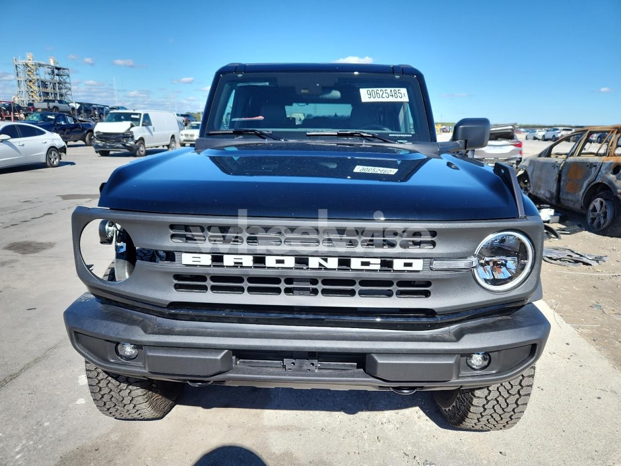 Photo 5 of 2025 FORD BRONCO BIG BEND (VIN 1FMDE7BHXSLA83142)