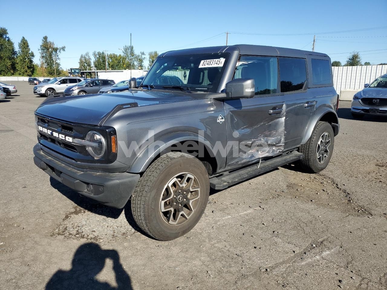 2024 FORD BRONCO OUTER BANKS (VIN 1FMDE8BH1RLA95423) main photo