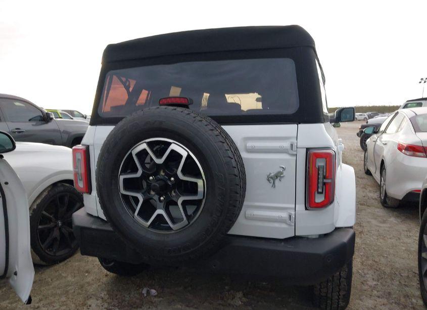 Photo 19 of 2024 Ford Bronco OUTER BANKS (VIN 1FMDE8BH9RLA31937)