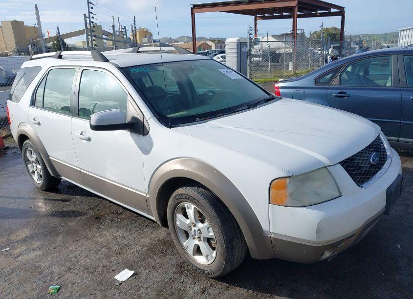 2005 Ford Freestyle SEL (VIN 1FMDK02125GA43234) main photo