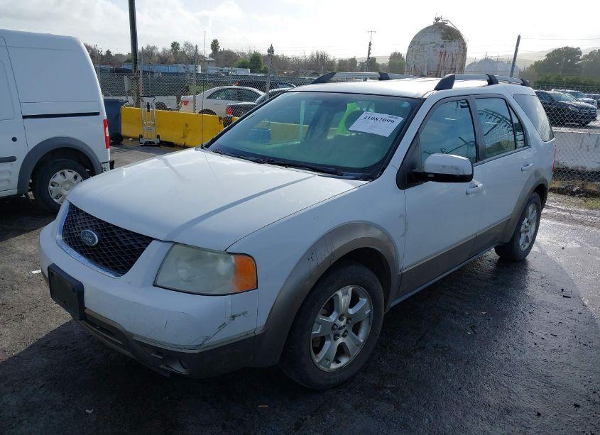 Photo 2 of 2005 Ford Freestyle SEL (VIN 1FMDK02125GA43234)
