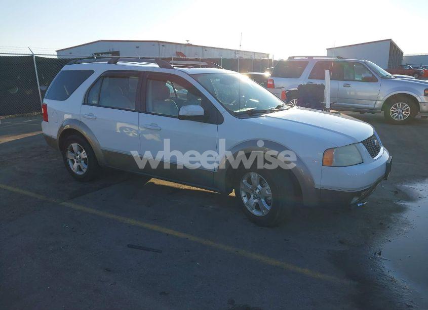 2005 Ford Freestyle SEL (VIN 1FMDK02175GA21455) main photo