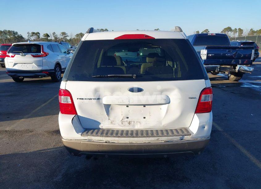 Photo 16 of 2005 Ford Freestyle SEL (VIN 1FMDK02175GA21455)