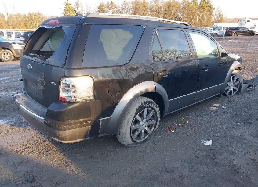 Photo 4 of 2008 Ford Taurus X SEL (VIN 1FMDK02W08GA37934)