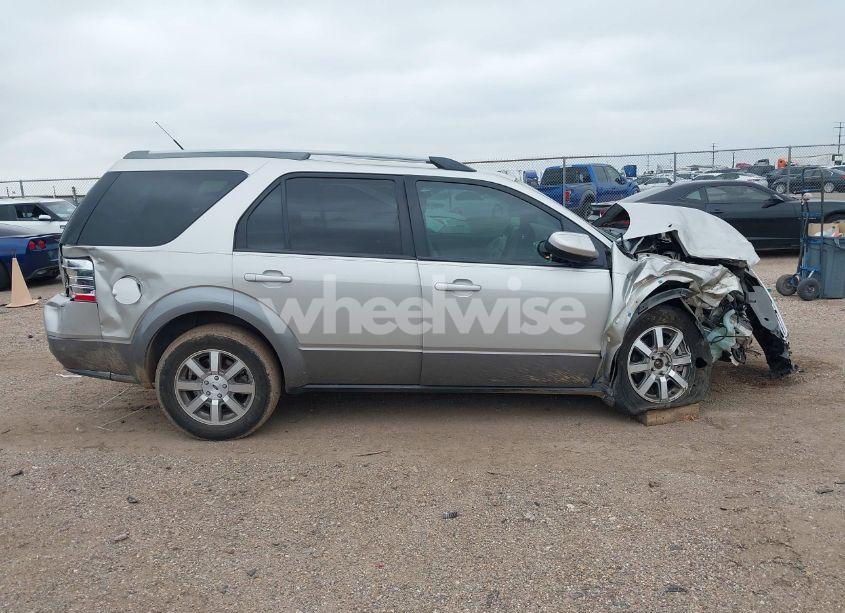 Photo 13 of 2008 Ford Taurus X SEL (VIN 1FMDK02W38GA43355)