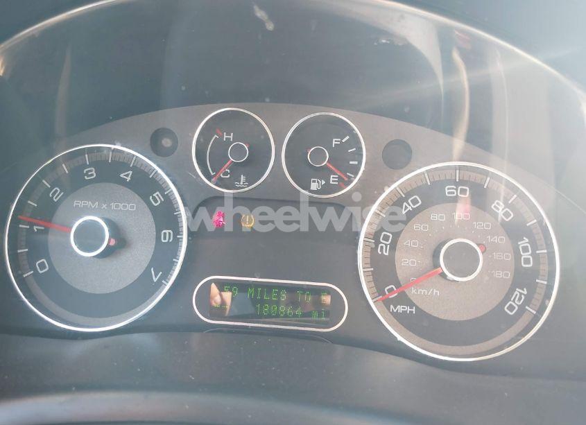 Photo 7 of 2008 Ford Taurus X SEL (VIN 1FMDK02W58GA20921)