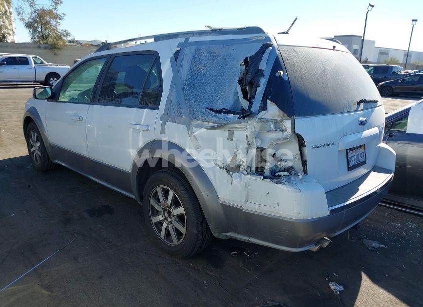 Photo 3 of 2008 Ford Taurus X SEL (VIN 1FMDK02WX8GA02110)