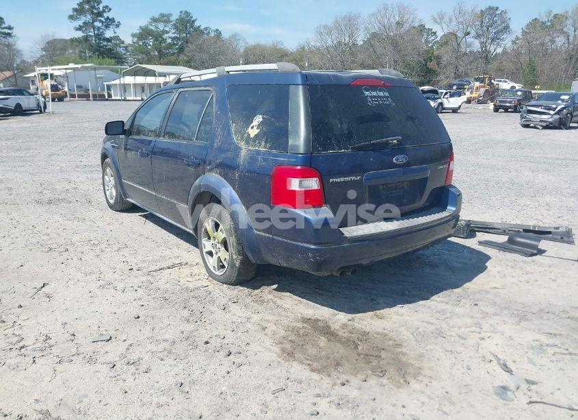 Photo 3 of 2005 Ford Freestyle LIMITED (VIN 1FMDK03195GA69554)