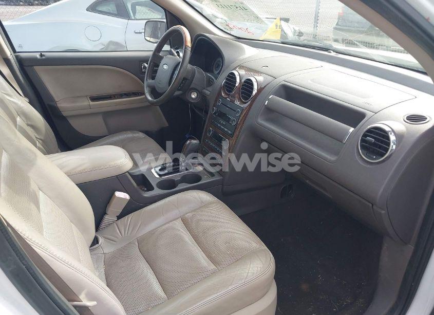 Photo 5 of 2008 Ford Taurus X LIMITED (VIN 1FMDK03W08GA15785)