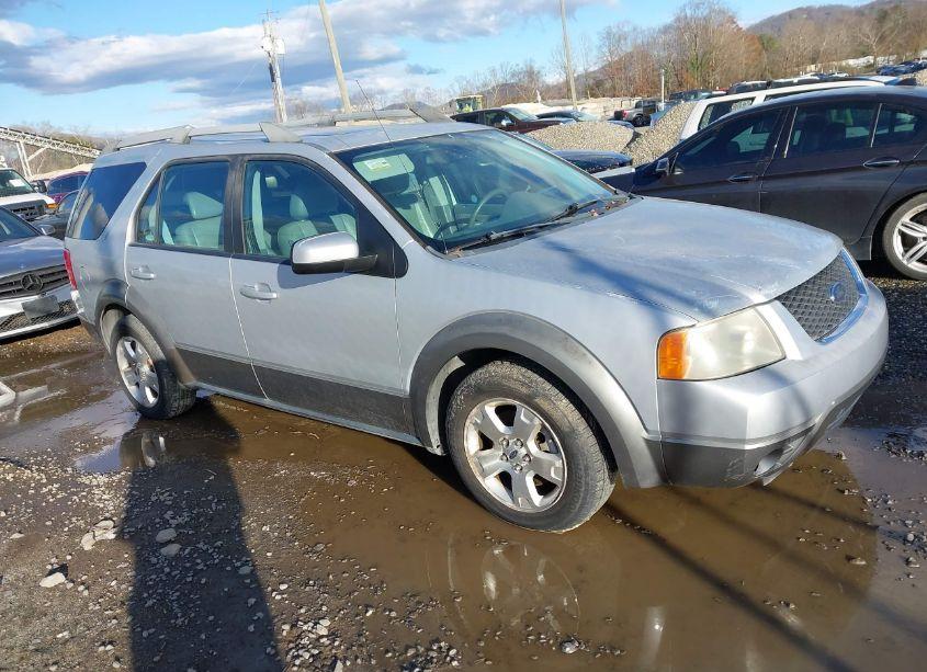 2005 Ford Freestyle SEL (VIN 1FMDK05125GA11489) main photo